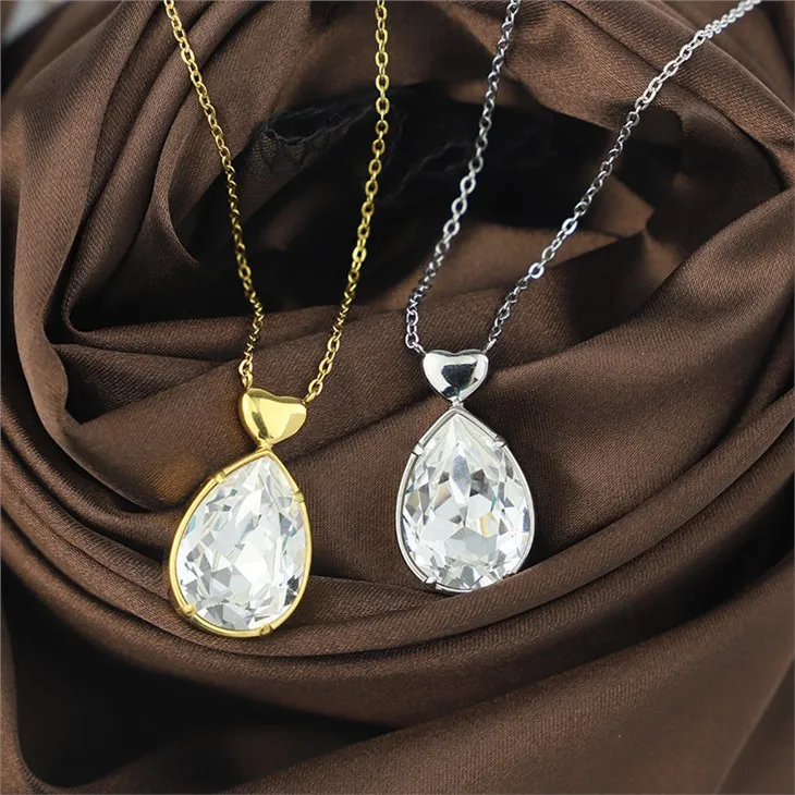 Drop water pendant necklace 03